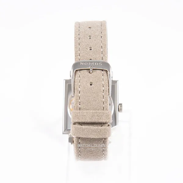 17426_watchlounge_lo.jpg