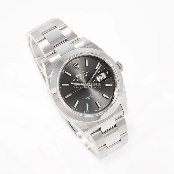 17442_watchlounge_lo.jpg