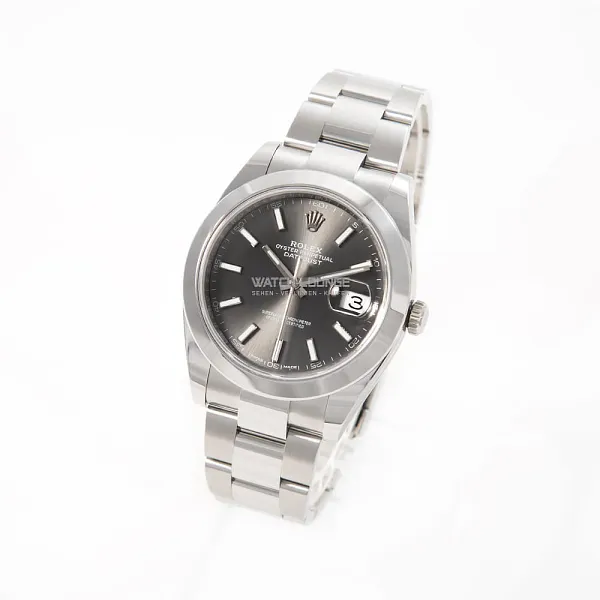 17443_watchlounge_lo.jpg