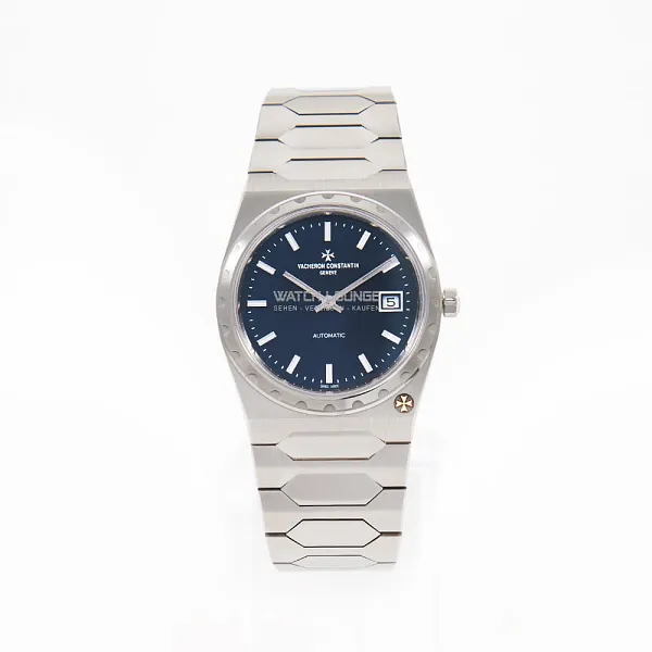 17479_watchlounge_lo.jpg