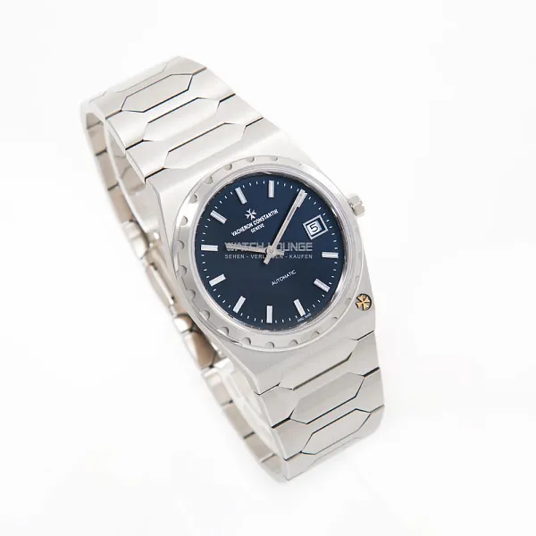 17480_watchlounge_lo.jpg