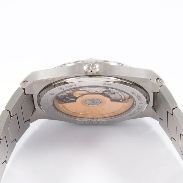 17482_watchlounge_lo.jpg