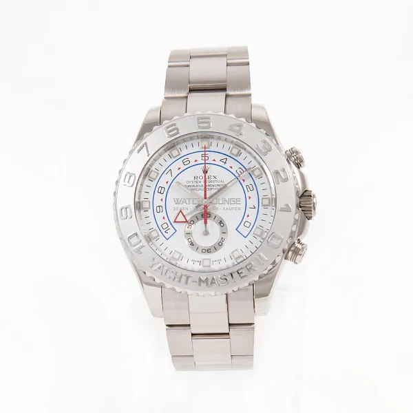 17502_watchlounge_lo.jpg