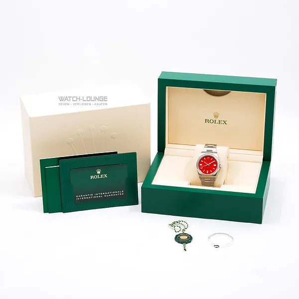 17570_watchlounge_lo.jpg