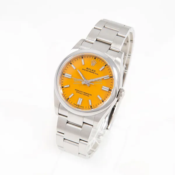17577_watchlounge_lo.jpg