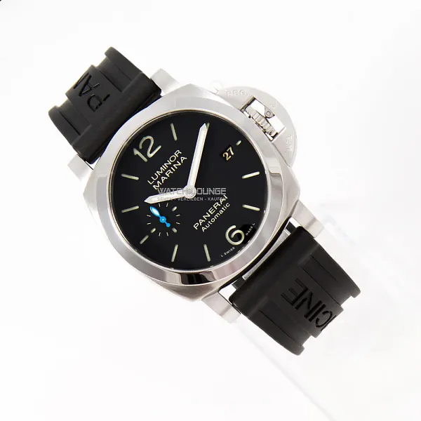 17607_watchlounge_lo.jpg