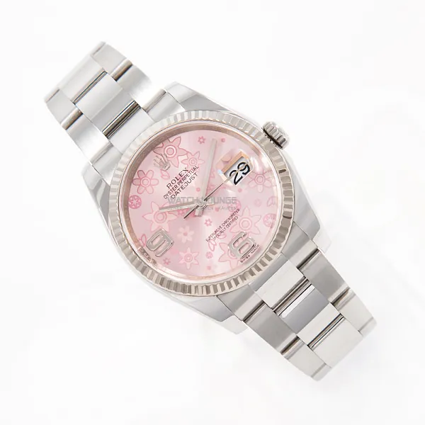 17621_watchlounge_lo.jpg