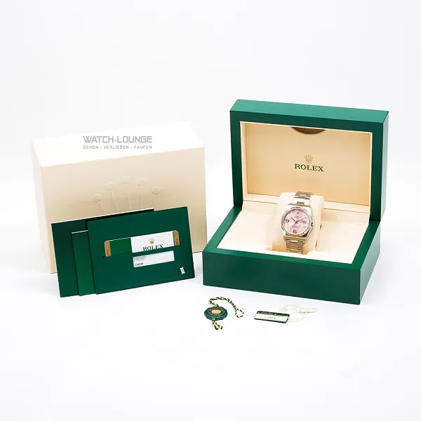 17630_watchlounge_lo.jpg