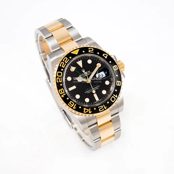 17636_watchlounge_lo.jpg