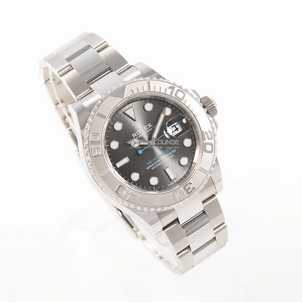 17672_watchlounge_lo.jpg