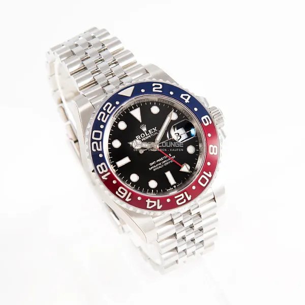 17683_watchlounge_lo.jpg