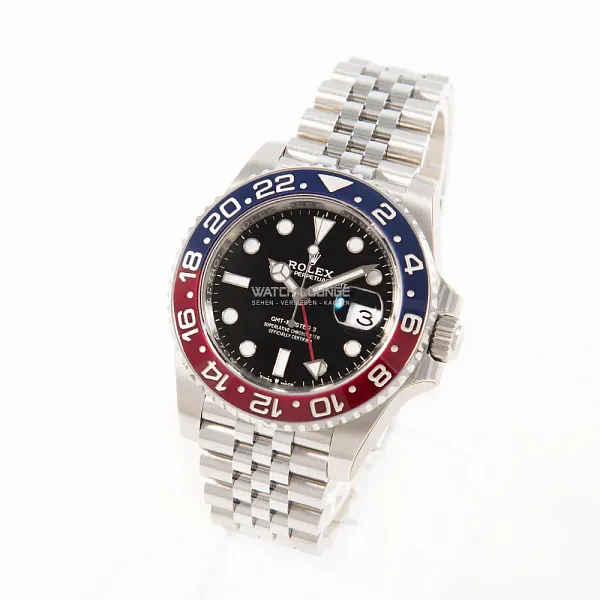 17684_watchlounge_lo.jpg