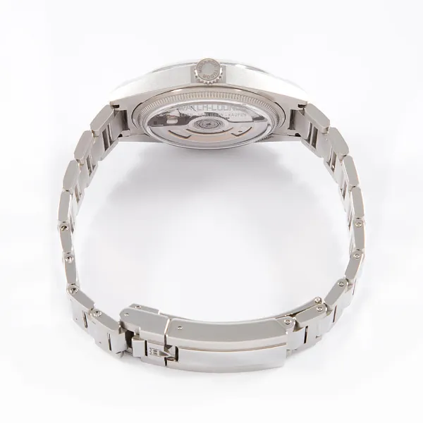 17709_watchlounge_lo.jpg