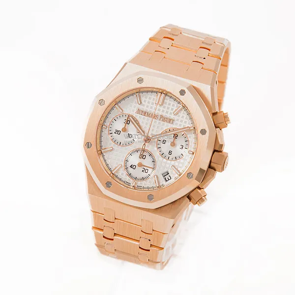 17716_watchlounge_lo.jpg