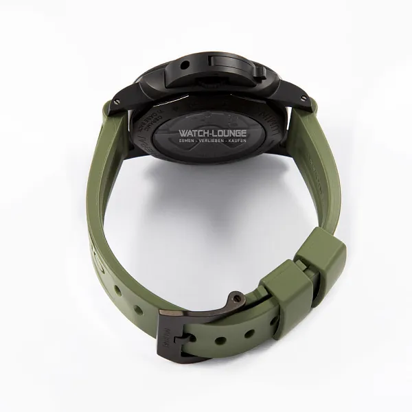 17731_watchlounge_lo.jpg