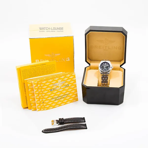 17810_watchlounge_lo.jpg