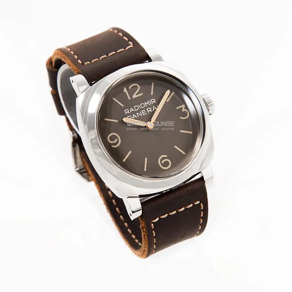 17815_watchlounge_lo.jpg