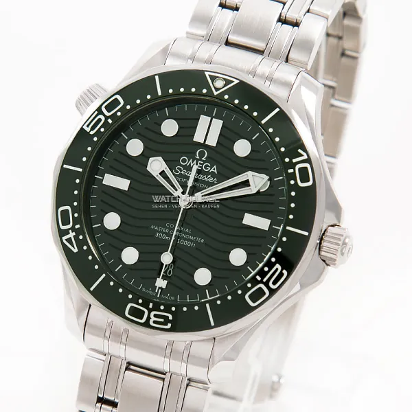 17914_watchlounge_lo_1.jpg
