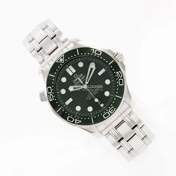 17915_watchlounge_lo.jpg