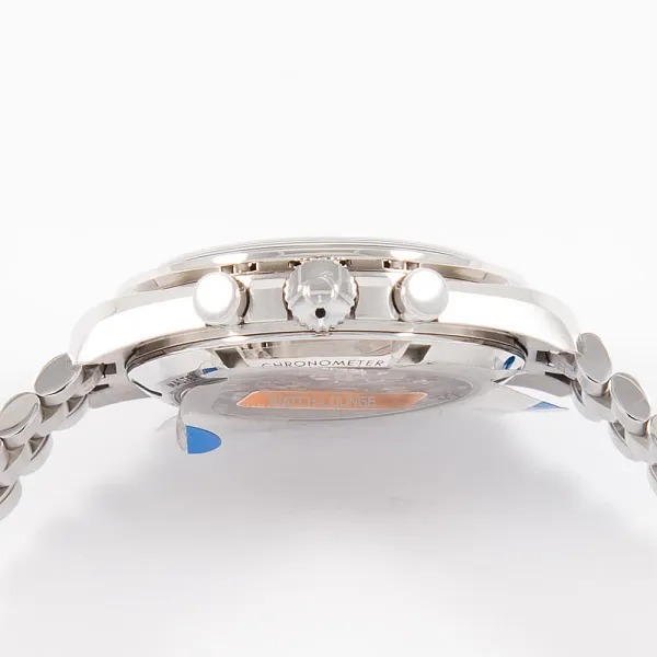 17941_watchlounge_lo_1.jpg