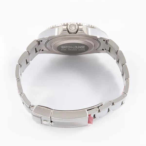 17980_watchlounge_lo.jpg