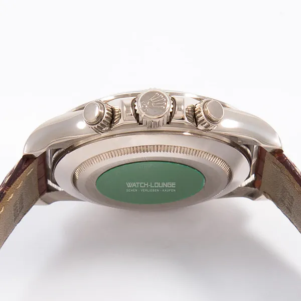 17989_watchlounge_lo.jpg