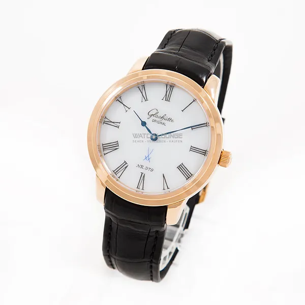 17998_watchlounge_lo.jpg