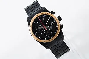 17_064_watchlounge_lo.jpg