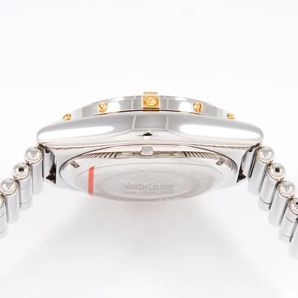 18028_watchlounge_lo.jpg