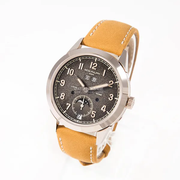 18037_watchlounge_lo.jpg