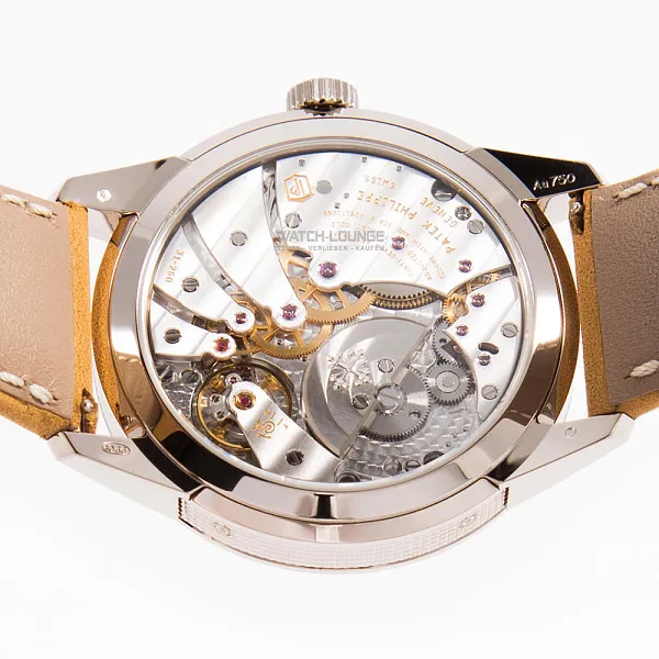 18040_watchlounge_lo.jpg