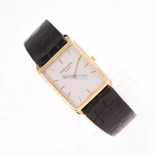18046_watchlounge_lo.jpg