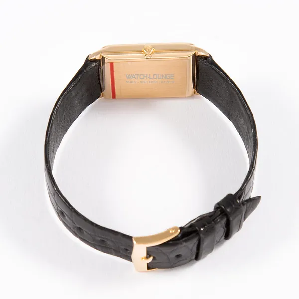 18052_watchlounge_lo.jpg
