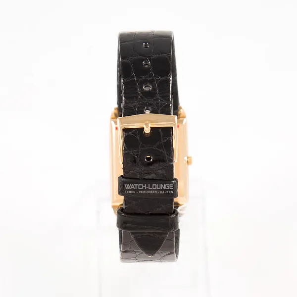18053_watchlounge_lo.jpg