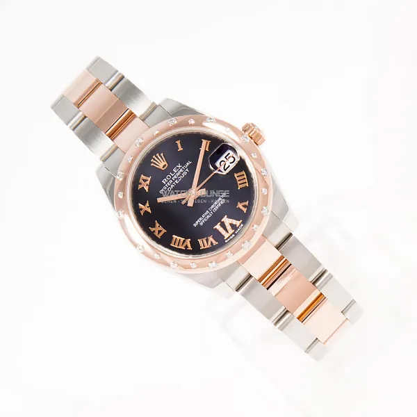 18057_watchlounge_lo.jpg