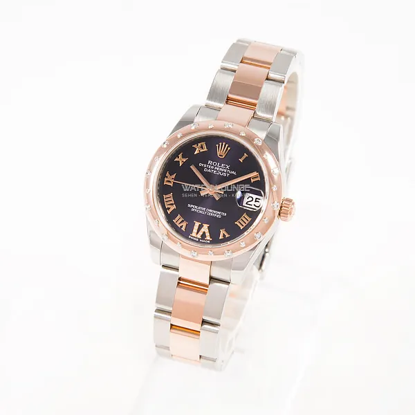 18060_watchlounge_lo.jpg