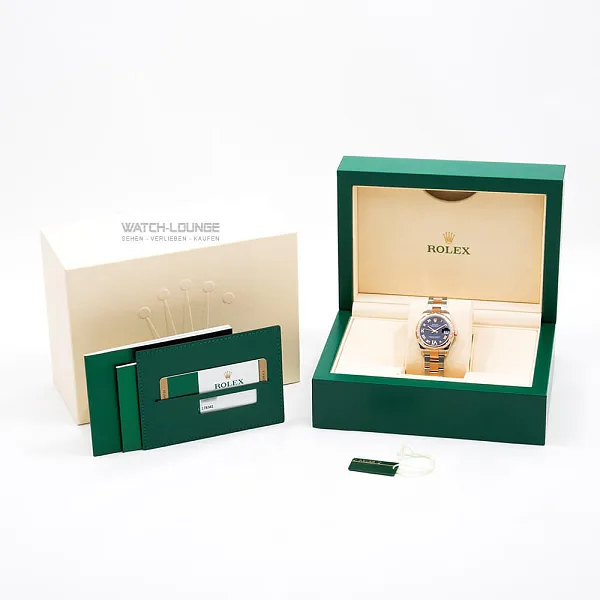 18066_watchlounge_lo.jpg