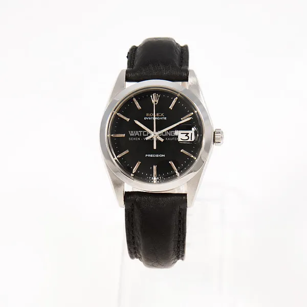 18070_watchlounge_lo.jpg