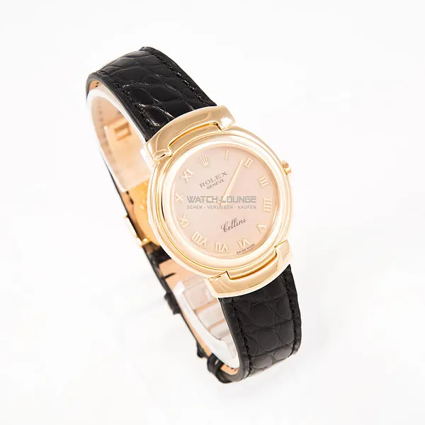 18080_watchlounge_lo.jpg