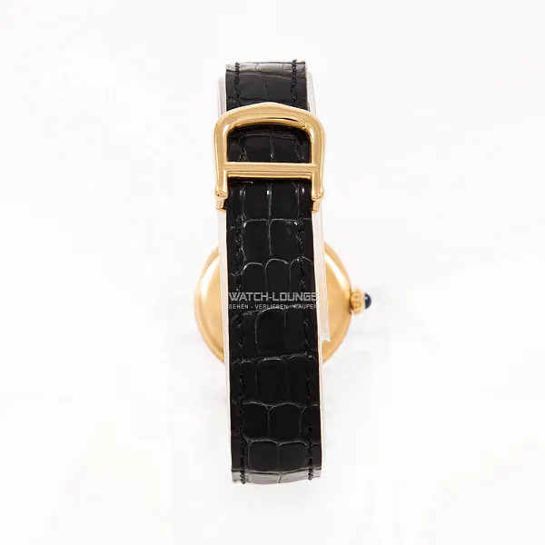 18095_watchlounge_lo.jpg