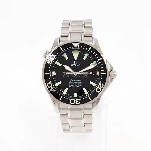 18098_watchlounge_lo.jpg