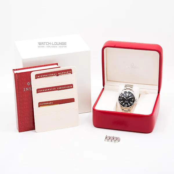 18106_watchlounge_lo.jpg