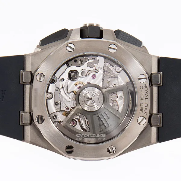18114_watchlounge_lo.jpg