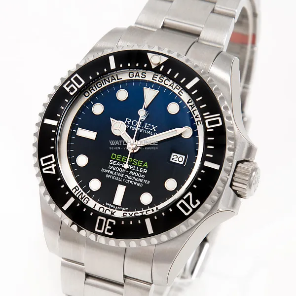 18143_watchlounge_lo_1.jpg