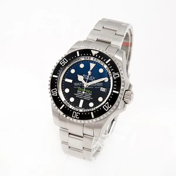 18147_watchlounge_lo.jpg