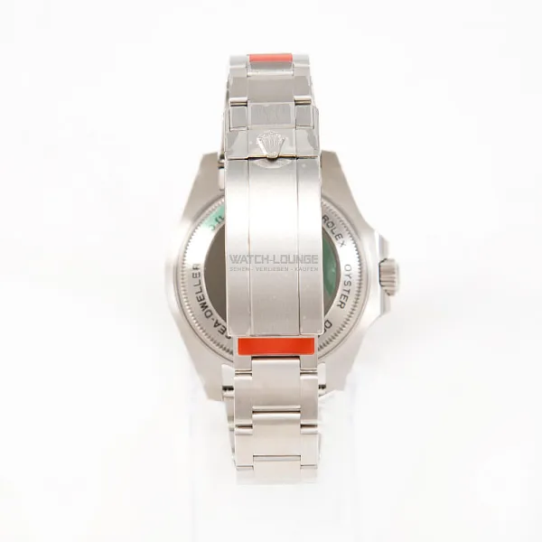 18151_watchlounge_lo.jpg