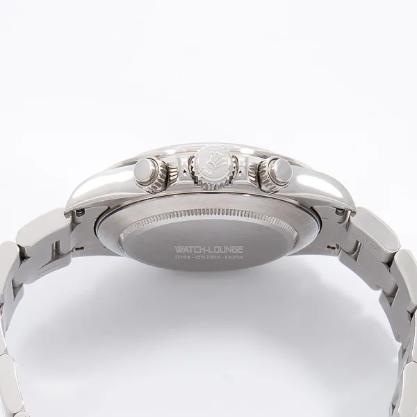 18186_watchlounge_lo.jpg