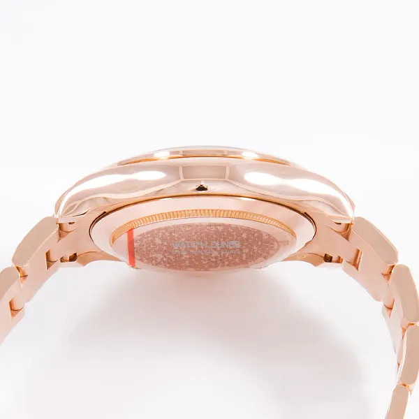 18199_watchlounge_lo_1.jpg