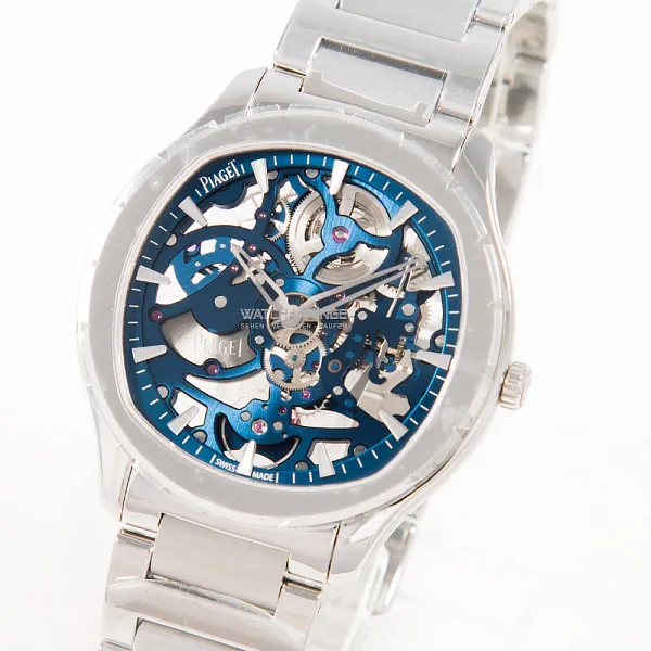 18210_watchlounge_lo_1.jpg