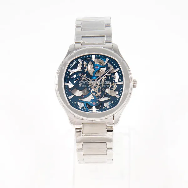 18212_watchlounge_lo.jpg